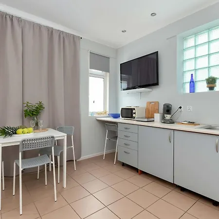 Cozy Pet-friendly Near The And Downtown By Renters Apartment Sopot