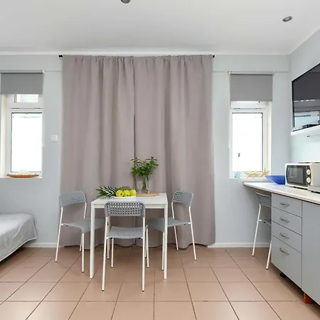 Διαμέρισμα Cozy Pet-friendly Near The And Downtown By Renters Σόποτ